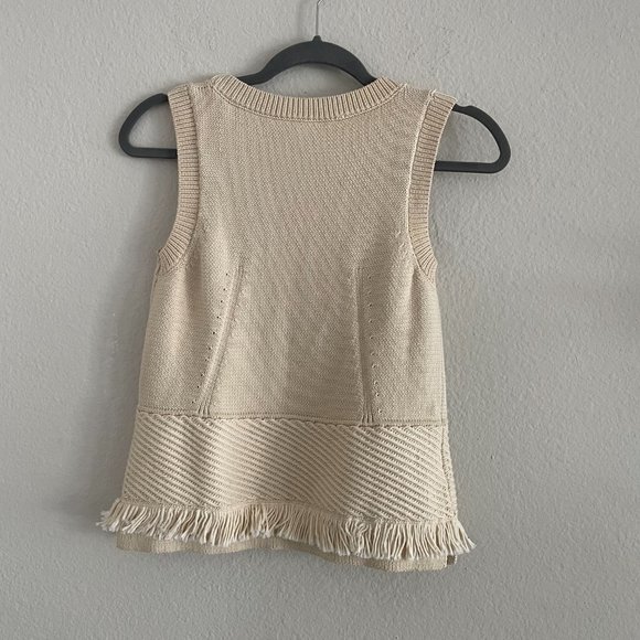 Knit sweater cream vest with fringe - Picture 3 of 5